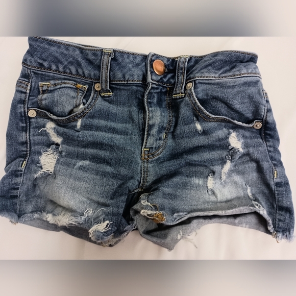 AMERICAN EAGLE Denim Dark Blue Distressed Grunge Edgy Booty Shorts (#1,373) - Picture 1 of 7